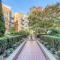 Belltown Court Sunset Suite