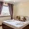 Seng Hout Hotel