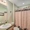 Dahlonega Cabin with Hot Tub, 4 Mi to Downtown!