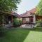 Indopurejoy House - Komala Indah Cottages - Кута