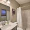 Mtn Views, Walkable Location Asheville Retreat!