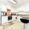 Pass the Keys Sleek 1 Bed Apartment w Parking - Cardiff