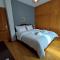 Friendly Flat 5