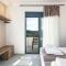Newly Renovated Queen Bee Villa, with Private Pool & Ping-Pong table
