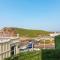 2TheVilla - Great views, 3 bedrooms, parking, central location