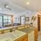 Lavish Escape - 3 Mi from Beaver Creek Resort!