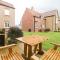 Nantucket Cottage - Part of the The Bay Filey Holiday Village with pool, gym and direct beach access, pub, restaurant, tennis and meadows walks