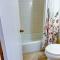 Papakea K303 2bed/2bath stunning ocean & pool views