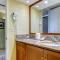Papakea K303 2bed/2bath stunning ocean & pool views