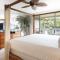 Maui Westside Presents: Whaler 420 - Best location in Kaanapali beach - Lahaina