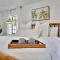 * NEW* The Bungalow Jupiter! - Moremoments Rentals