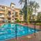 Amazing Pool View Candolim Goa 2BHK Apartment - Candolim