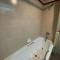 Songphanburi Hotel
