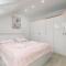 Royal Sand Pet-Friendly Apartment by Noclegi Renters