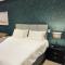 Sandton Skye Premium 515