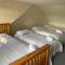 Super King Bed Suite, Executive office, fast WiFi, free parking