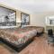 Super 8 by Wyndham Moss Point