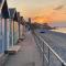 The View. Stylish modern Chalet in great location. - Cromer