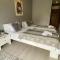 VonAmor Rooms