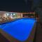 Heated pool in a Precious House close to Zoo Parks and Arts - باجشوت