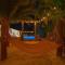 Heated pool in a Precious House close to Zoo Parks and Arts
