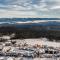 Chalet Monashee - Brand New High-End Property with Amazing Views