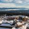 Chalet Monashee - Brand New High-End Property with Amazing Views
