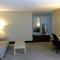 Holiday Inn Express & Suites Oshawa Downtown - Toronto Area, an IHG Hotel