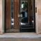 Pame Rentals - Walk Distance To Acropolis with A Charming Design
