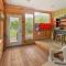 Lodge 88 - Steps to Weiner Lake with Dock and Boat! - Chickaloon