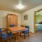 Spacious Log Cabin in Fairland, 1 Mi to Grand Lake - Fairland