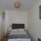 Appartement face à la plage avec WiFi, terrasse et équipements complets - FR-1-376-112