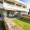 TwinStars Superior Apartment