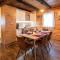 Chalet Markoci With Hot Tub - Happy Rentals