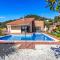 Catalunya Casas Stunning modern villa and just half hour to Barcelona!