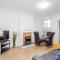 4 bedroom House Free Parking Contractors Haven