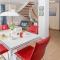Nice Home In Zierow Ot Poeler Drift - Zierow