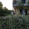 MeadowView Spacious renovated ground floor studio