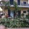 MeadowView Spacious renovated ground floor studio