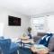 Modern & Stylish 1-Bedroom Unit