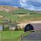 Forester's Retreat Glamping - Cambrian Mountains View - Aberystwyth