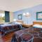 Super 8 by Wyndham Newburgh/West Point Stewart Intl Airport