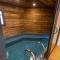 Chalet Luxe spacieux, Piscine chauffée, vue lac et montagnes, proximité immédiate pistes