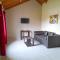 Los Robles Apart Hotel
