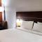 Holiday Inn Express Hotel & Suites Chicago South Lansing, an IHG Hotel - Lansing