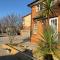 Newly Renovated 2 Bed house nr Fistral Beach & Gannel Estuary