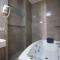 Luxury & Cozy apartment in Avlabari