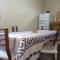 Petit Chateau J&SR