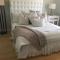 Shabby chic abode in Los Angeles ca