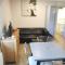 Joyeuse, superbe appartement denvirons 30m2.